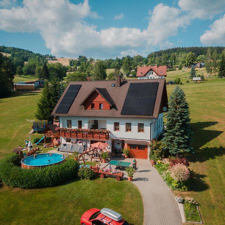 U Sadilku Hotel Paseky nad Jizerou Exterior photo